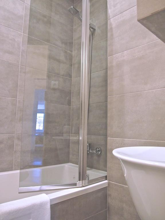 Royal Way Snug - Old Town Apartment วอร์ซอ ภายนอก รูปภาพ