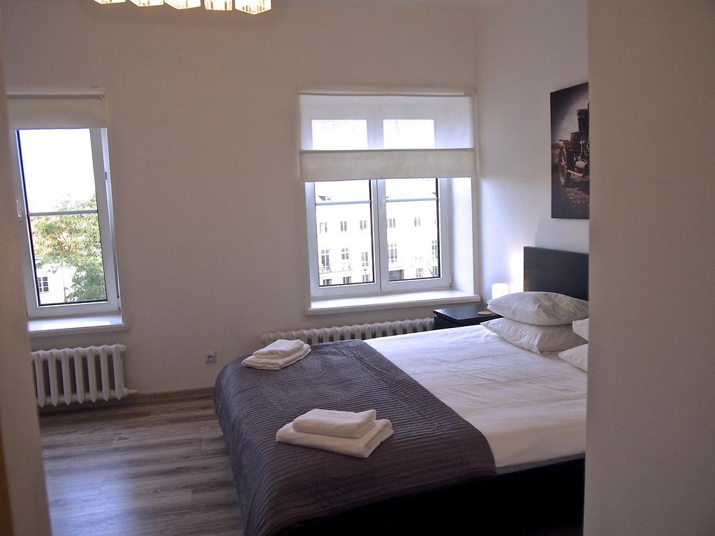 Royal Way Snug - Old Town Apartment วอร์ซอ ภายนอก รูปภาพ